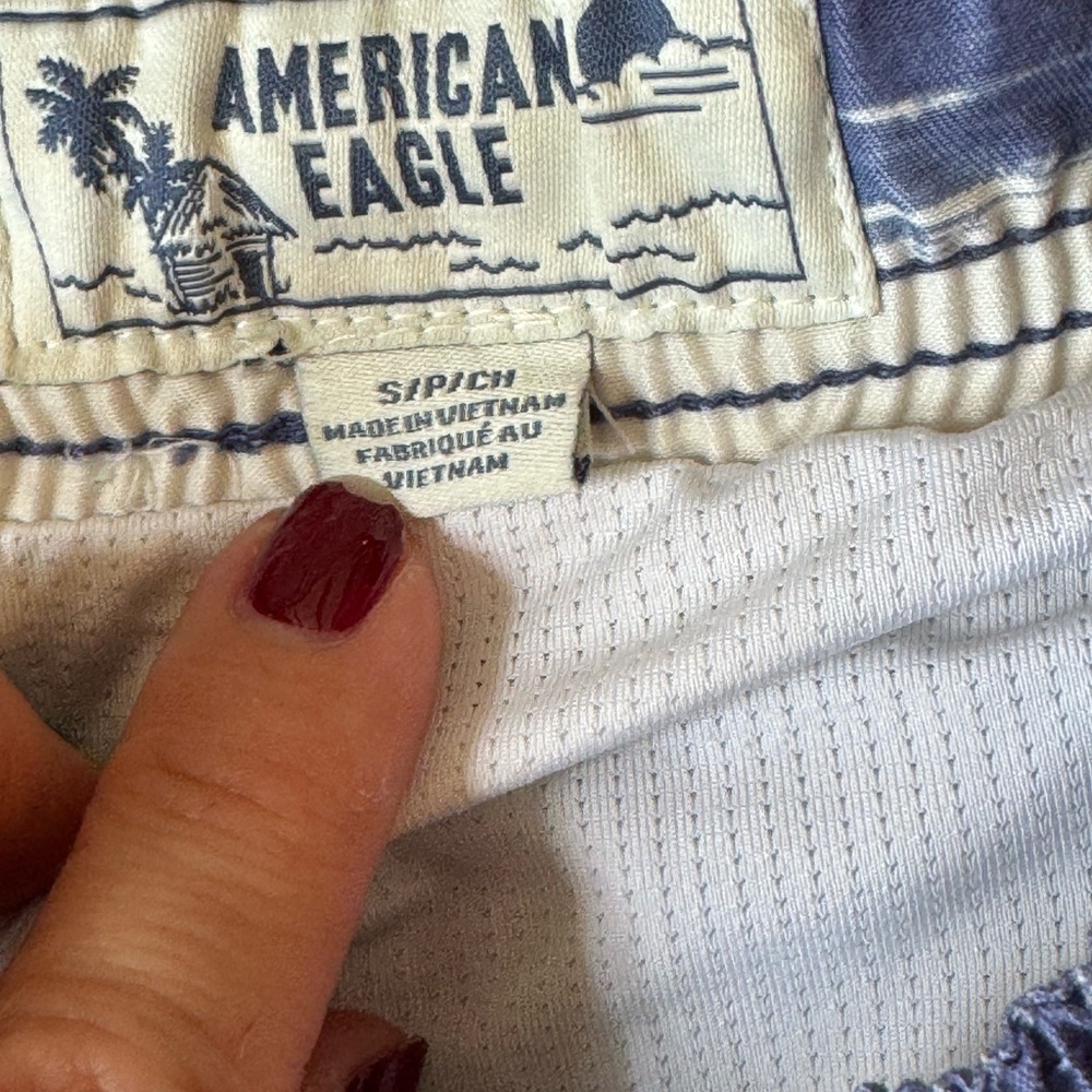 American Eagle men’s small blue and white striped swim trunks board shorts - Picture 5 of 11
